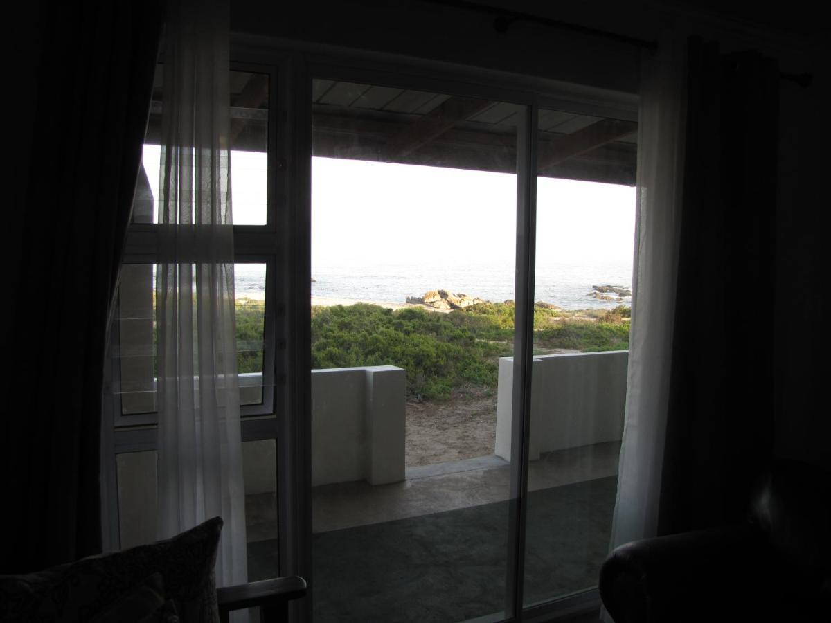 Seester Accommodation Lambertʼs Bay Habitación foto